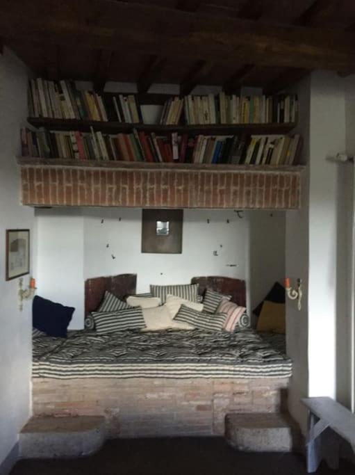 Zauber Im Turm - In Einem Der Schoensten Doerfer Montemerano Luaran gambar